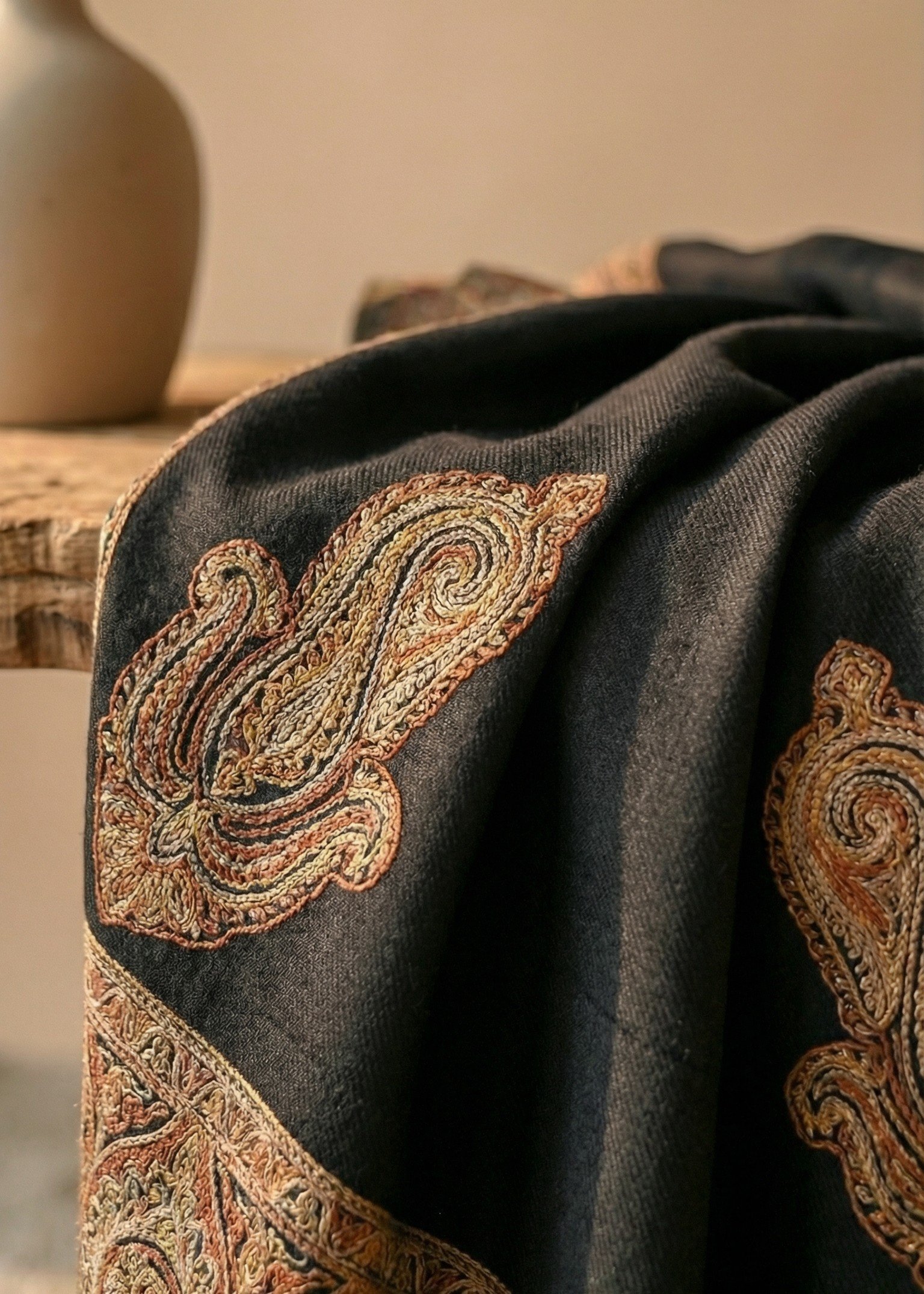 Kashmiri Pashmina Kani Shawl for Women - Image 4